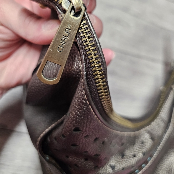 Chala HOBO Pewter Convertible Bag EUC - Picture 7 of 12